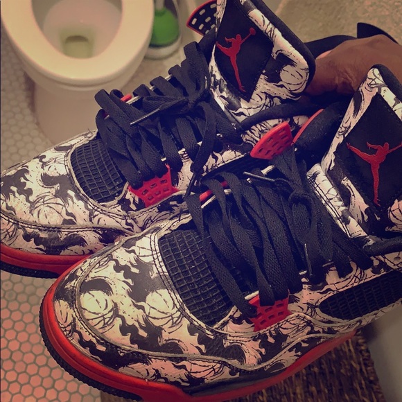 jordan tattoo 4s